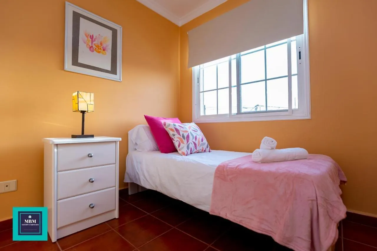 Apartamento Pino Apartment, Montaña La Data San Bartolomé España